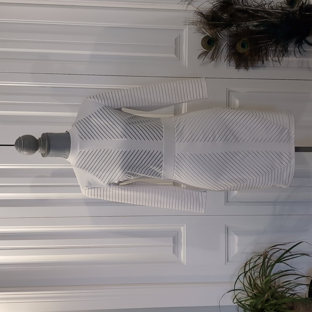 Guess White long sleeve dress